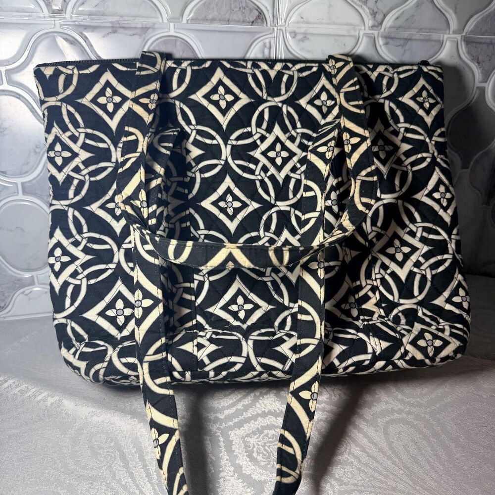 Vera Bradley Black White Geometric Large Tote Zip Closure Pockets